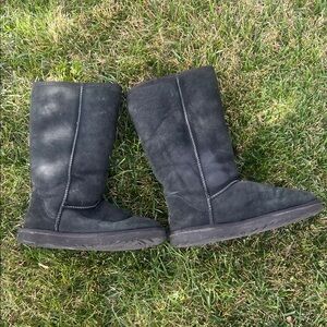 UGG Black Suede Boots Women Sz 8